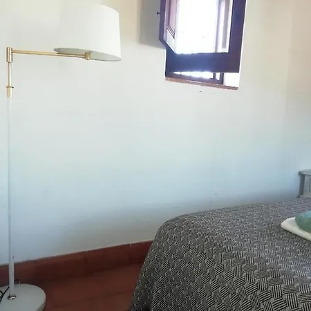 Habitación en casa particular Fery & Nico Granada