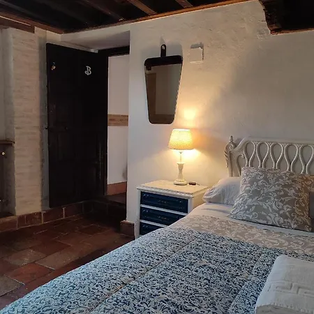 Fery & Nico Homestay Granada